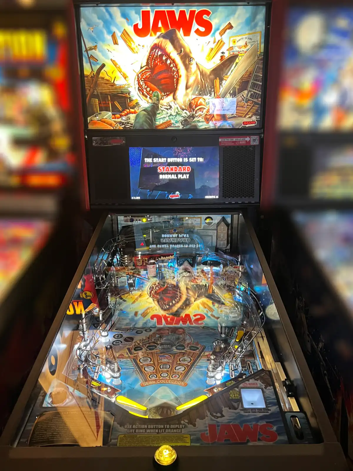 Jaws pinball machine